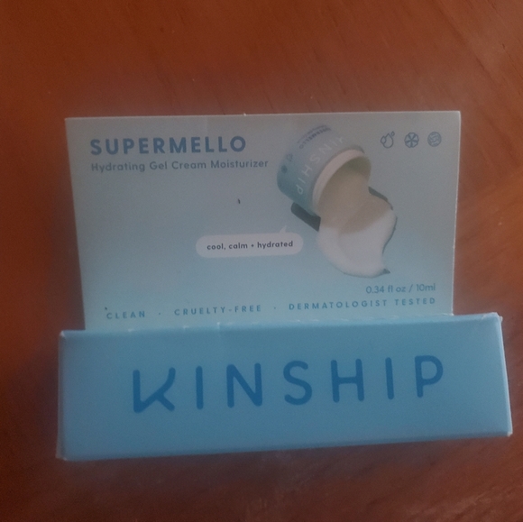 Makeup bundle - Picture 6 of 6